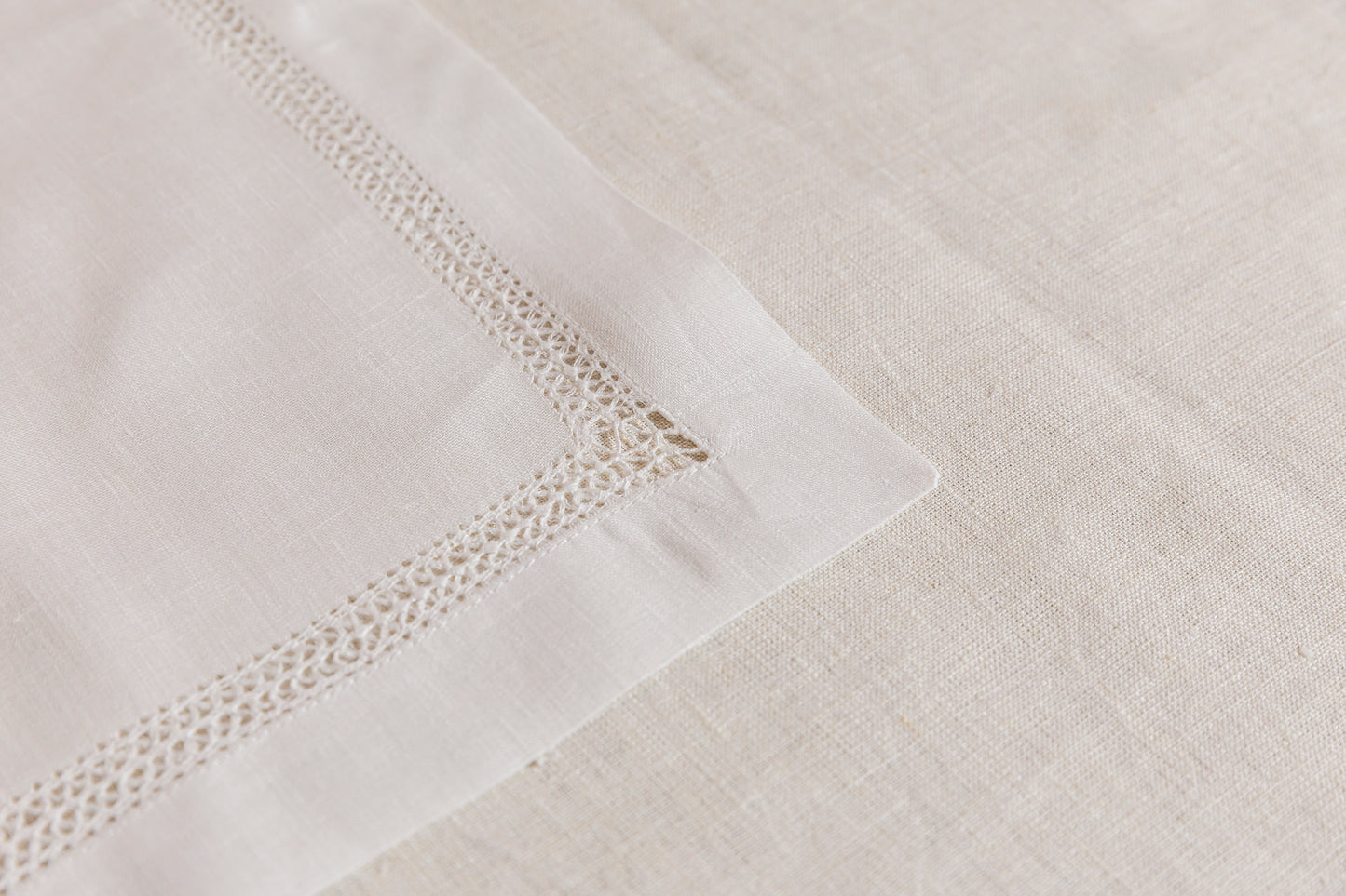Criss Cross Hemstitch - Napkins (White Linen)