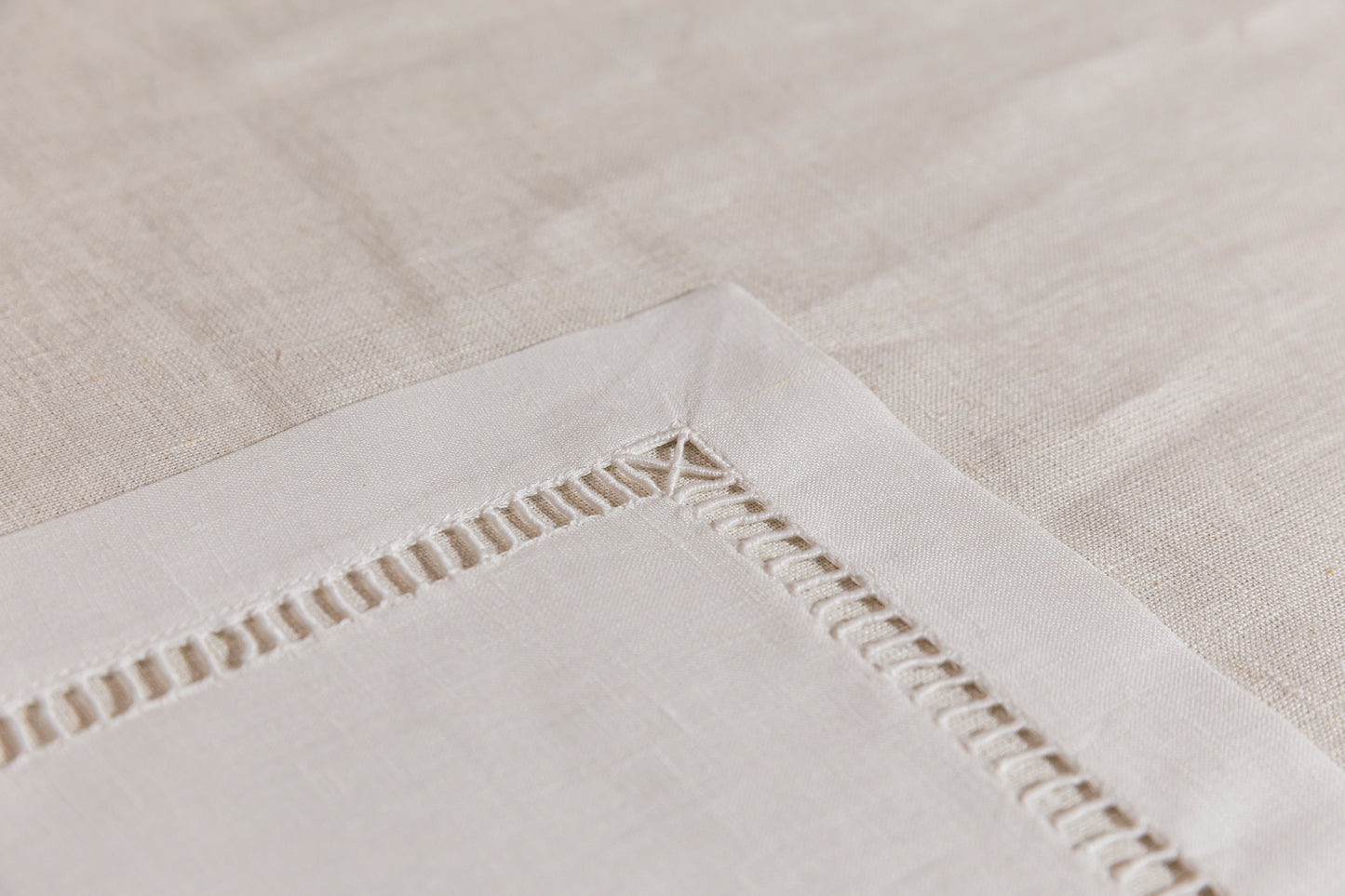 Simple Hemstitch - Napkins (White Linen)
