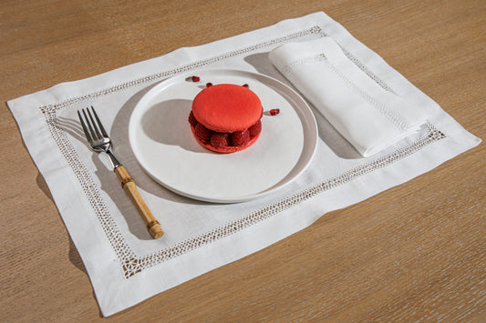 Criss Cross Hemstitch - Placemats (White Linen)